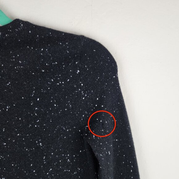 C by Bloomingdale's 100% Cashmere Black Speckled Crewneck Sweater XS *read* - Picture 8 of 8